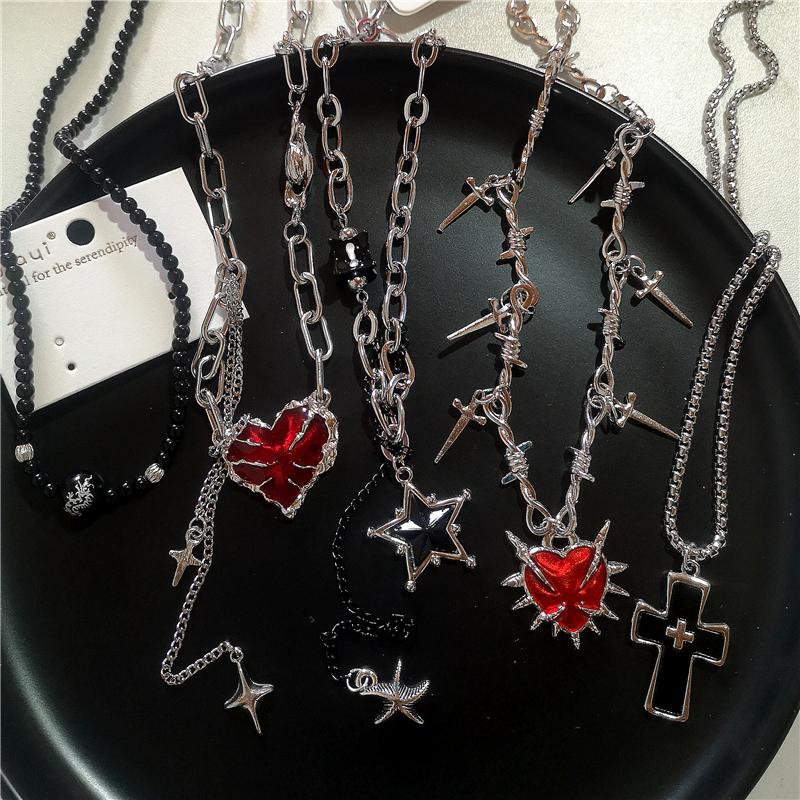 Goth Black Cross Pentagram Red Thorns Heart Pendant Chain Necklace For Women Men Grunge Punk Halloween Jewelry Y2K Accessories