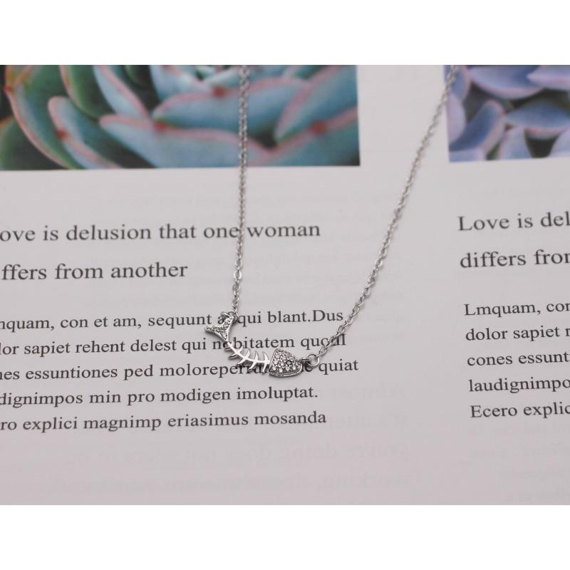 Fashion Temperament Fishbone Necklace Fashion Student Collarbone Chain Women's Cold Style