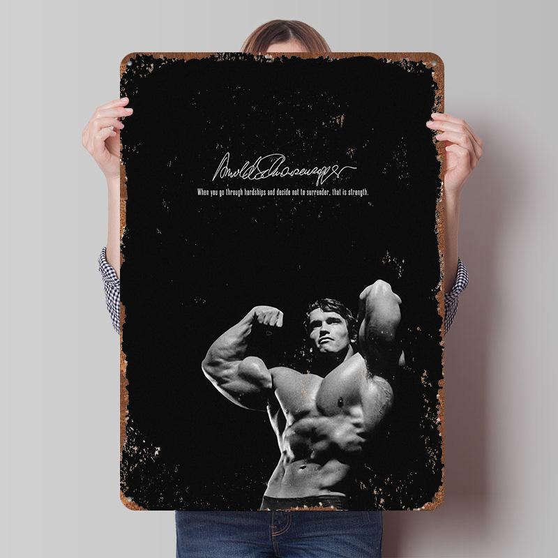 Arnold Schwarzenegger Gedruckte Poster Personalisierbare Wandkunst Retro Vintage Metallblechschilder für Zuhause Zimmer Gamer Dekoration Gaming