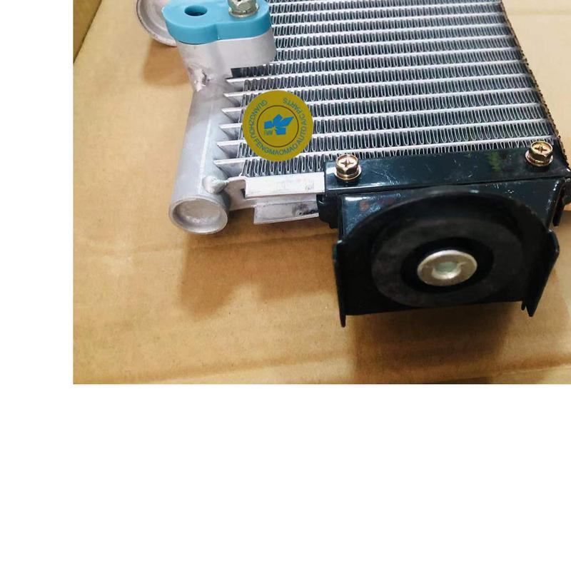 FMM Air Conditioner AC Condenser for HILUX VIGO Pickup 88460-0K010 884600K010 88460-0K080 884600K080 Size 646x462x16mm