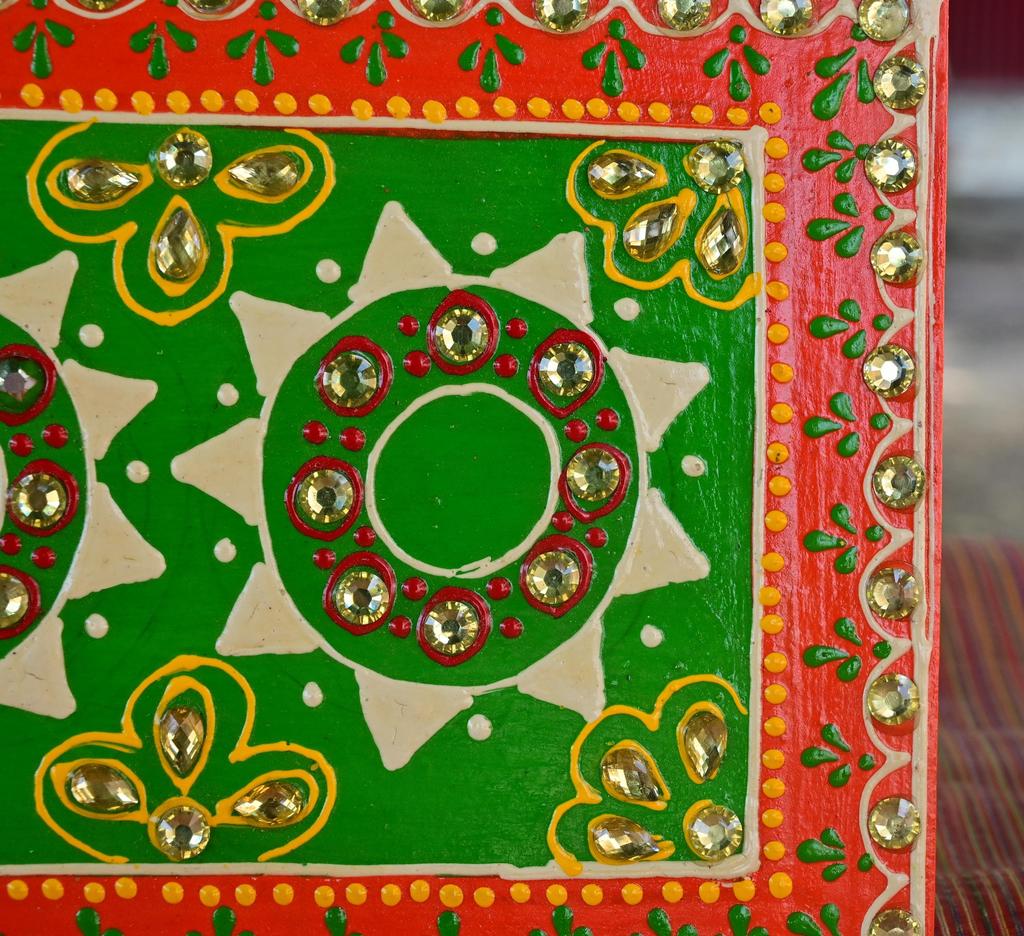 Indische Volkskunst Spiegelarbeit Holz Wandpaneel: Handbemalte ethnische Dekoration