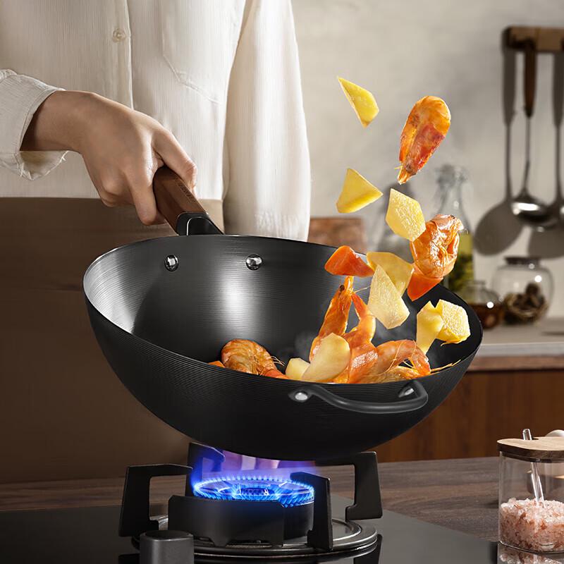 KOBACH 3-Layer Rust-Proof Deep Nitrogenized Iron Wok 34cm