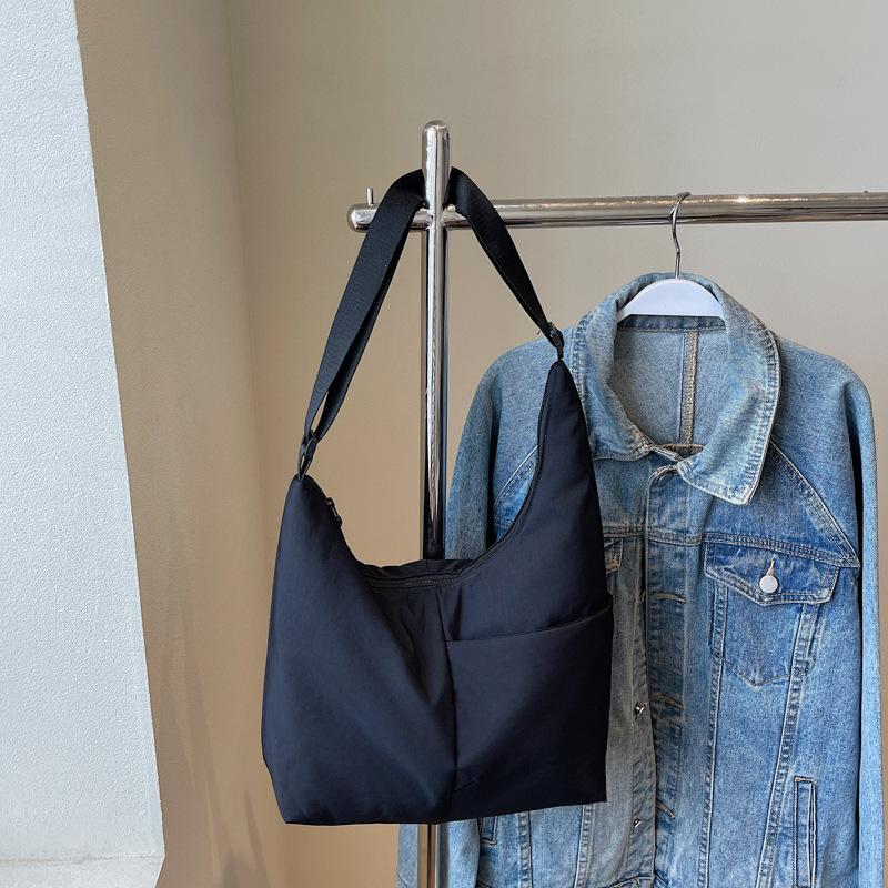 Lightweight Niche Retro Lazy Tote Bag Nylon Cloth Shoulder Messenger Bag Work Armpit Bag