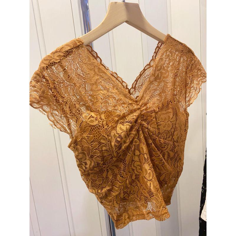 

Big Sale Clearance Special Price Lace Elasticity Bottoming V-neck Padded Vest White