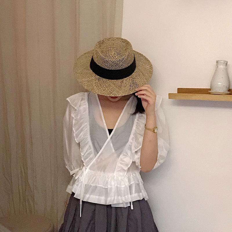 Hollow Internet celebrity flat hat women's fashion sunscreen sunshade seaside hat beach vacation French Panama top hat