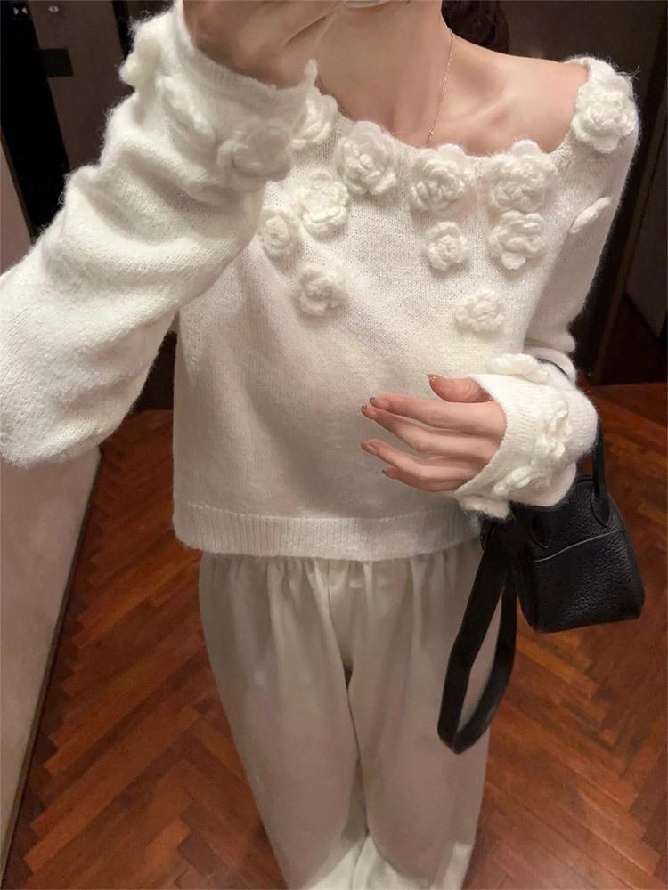 Petite Women's Retro Style Long Sleeve White Knit Sweater