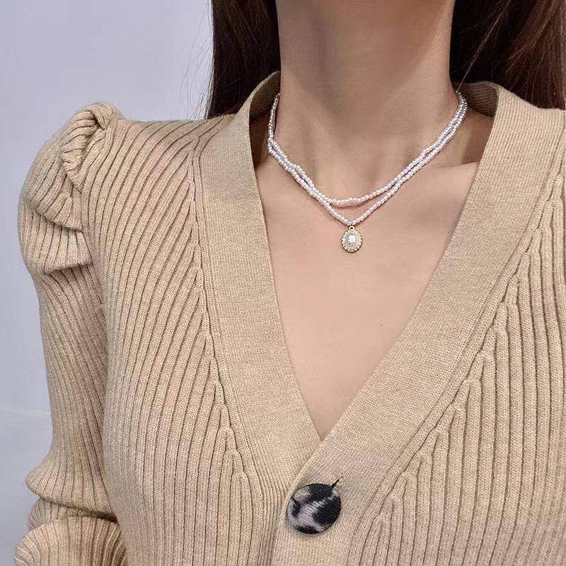 Meier Palace style necklace, double-layered pearl oval pendant, beautiful casual clavicle chain белый