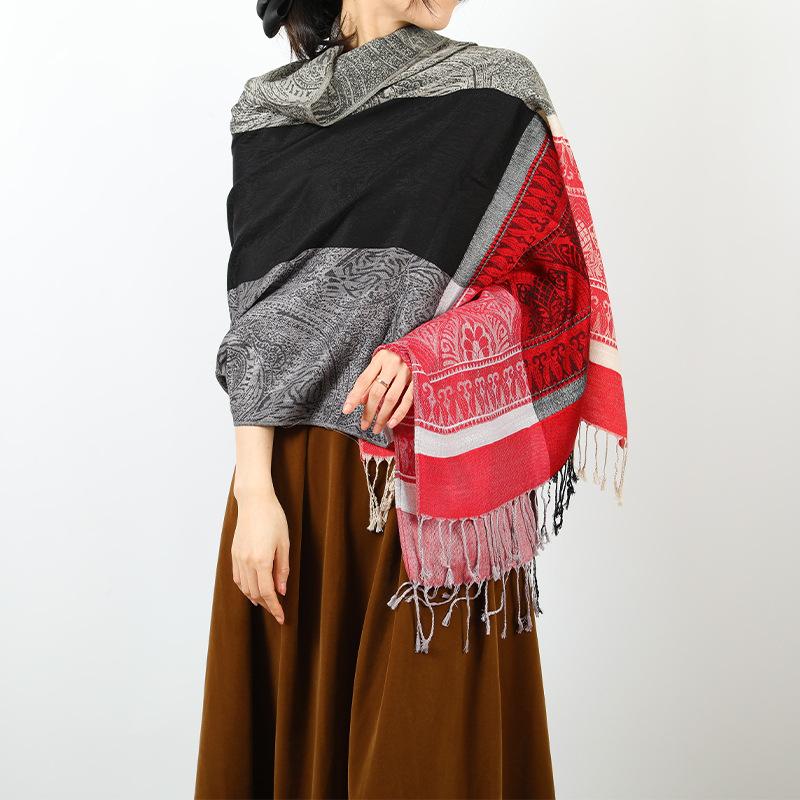 New shawl stripes contrasting colors autumn and winter fashion fringed women's scarf light luxury large size shawl