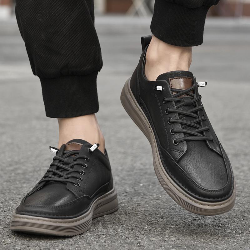 Leather Casual Outdoor Sneakers Men 2025 Flat Designer Soft-sole Board Shoes Comfy Antiskid Genuine Leather Oxford Shoes