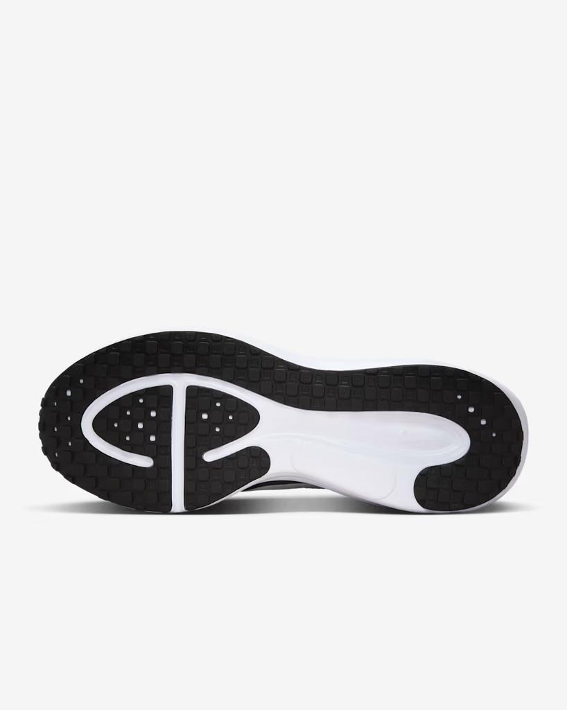 HQ2415-001 Nike Revolution 8 EasyOn Black White (Women's)
