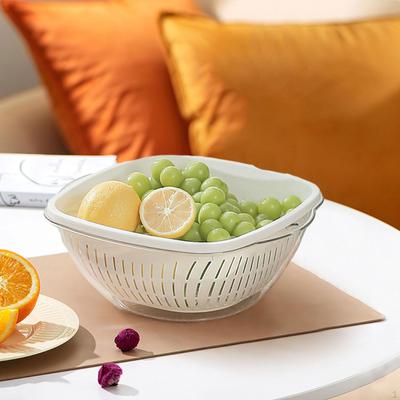 Effektivt köksdurkslag och silset för enkel matförberedelse