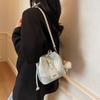 Bucket Bag Women's New Fashion Shoulder Bag Casual Versatile Splicing Messenger Bag