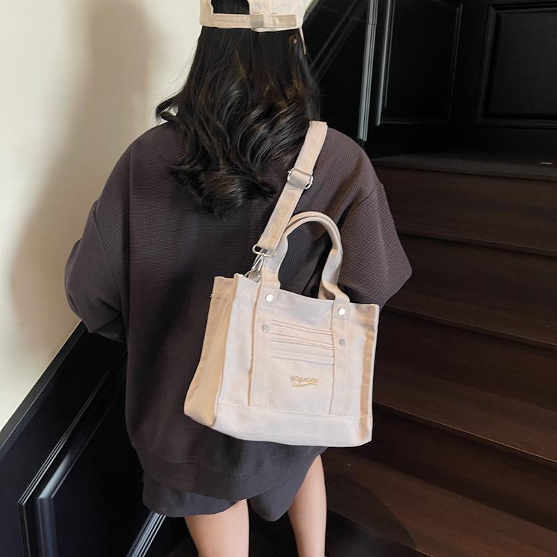 Korean version of trendy handbag women's 2025 new fashion niche shoulder messenger women's bag commuter casual tote bag