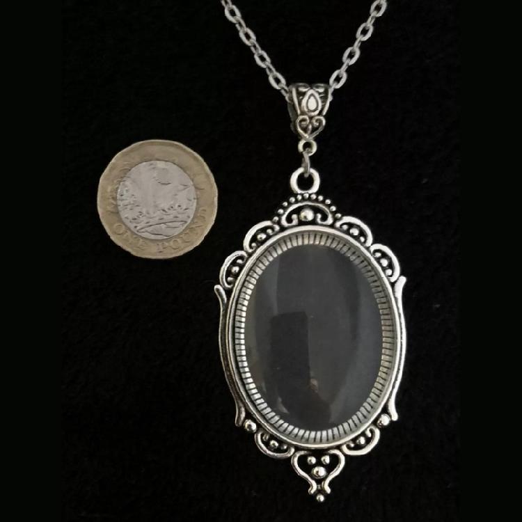 Magnifying Glass Pendant Choker Glass Pendant Necklace Alloy Material Jewelry