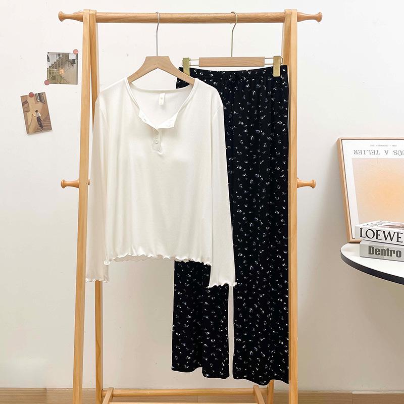 

Women s Floral Long Sleeve Pajama Set with Chest Pad - Plus Size, Loose Fit, Casual Home Wear XL білий