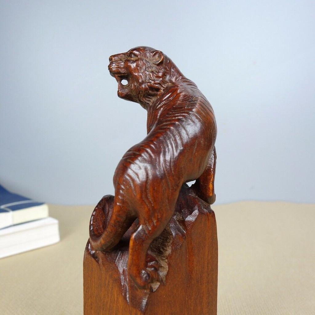 Collection Chinese Antique Boxwood Carved Exquisite Tiger Statue Seal Decor Art