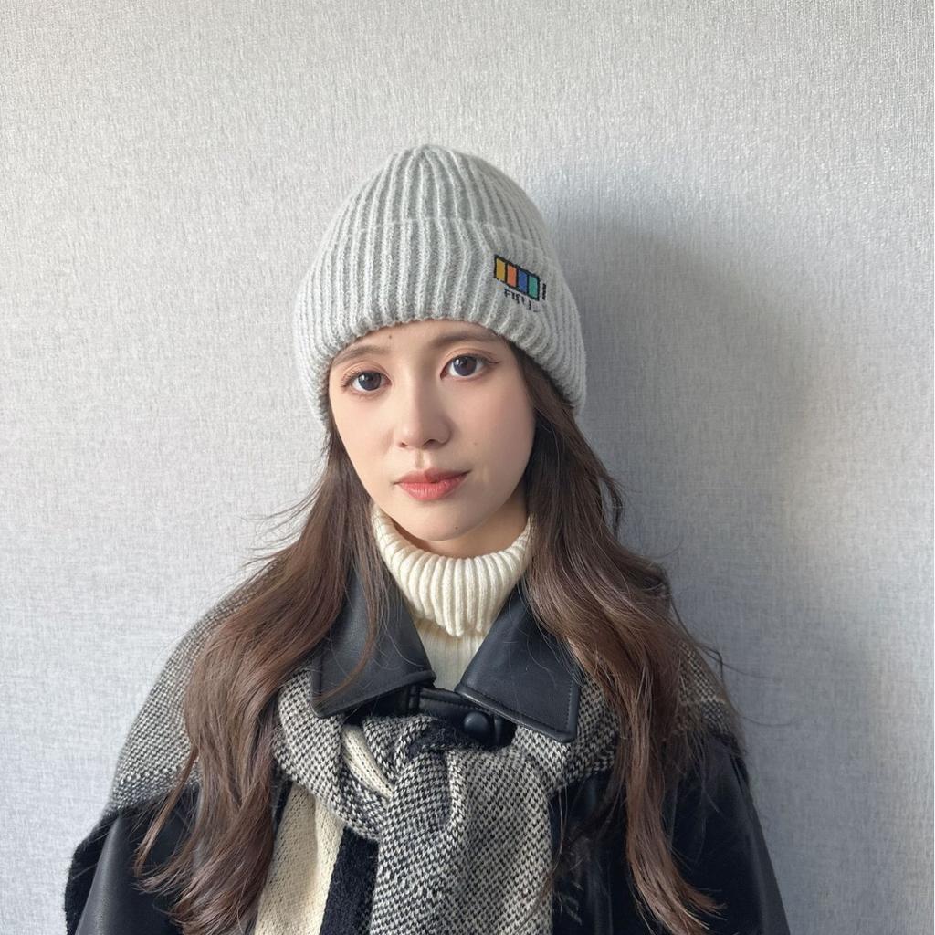 Autumn and Winter Hats for Women's New Korean Knitted Hats Versatile Warm Ear Protection and Thickened Fashionable Wool Hats