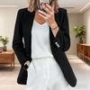 Women Suit Coat Lapel Long Sleeve Single Button Closure Suit Jacket with Flap Pockets Solid Color Slim Fit Business Outerwear