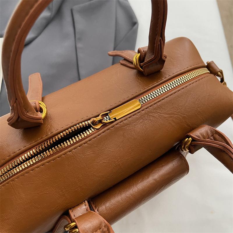 Fashionable Ladies Handbag Small Boston Bag Premium Retro Simple Shoulder Bag PU Material Crossbody Bag Suitable for Daily Commuting Shopping Travel