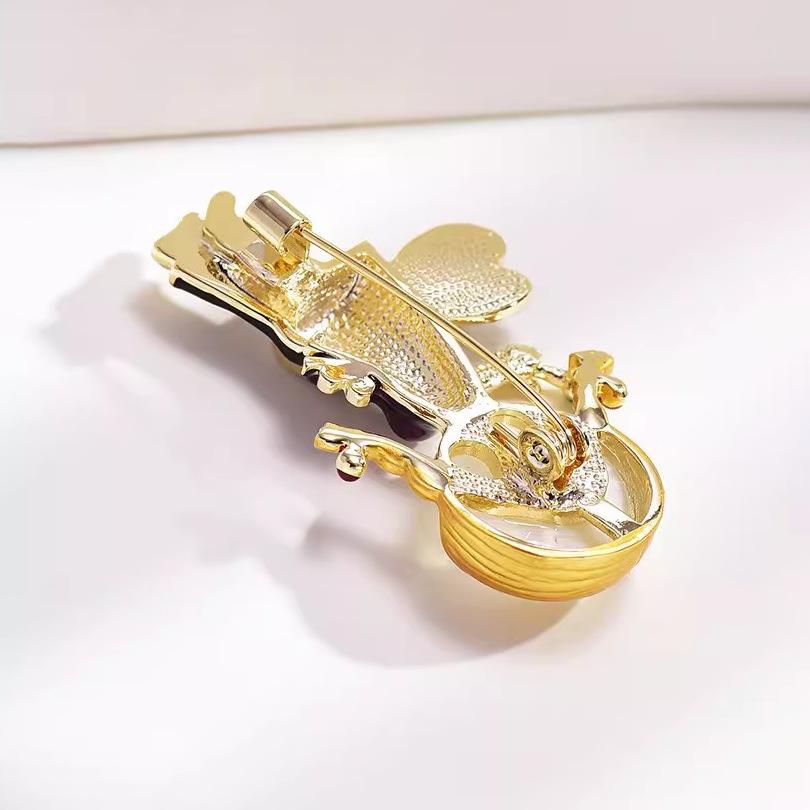 Cute Little Painter Girl Brooch, High-End Female Personality, Corsage Design, Niche Pin, Suit And Accessories