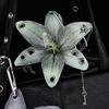 1 Stück Simulation Stoffblume Schlüsselanhänger Cooler Nieten Lilienblume Schlüsselanhänger Anhänger Handtaschen Anhänger Dekoration Geschenke Tasche Schmuck