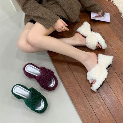Mao Mao Slippers Women's Outer Wear 2025 New Autumn and Winter Feeling Thick Bottom Height Increase Small Slope Heel One-word Drag