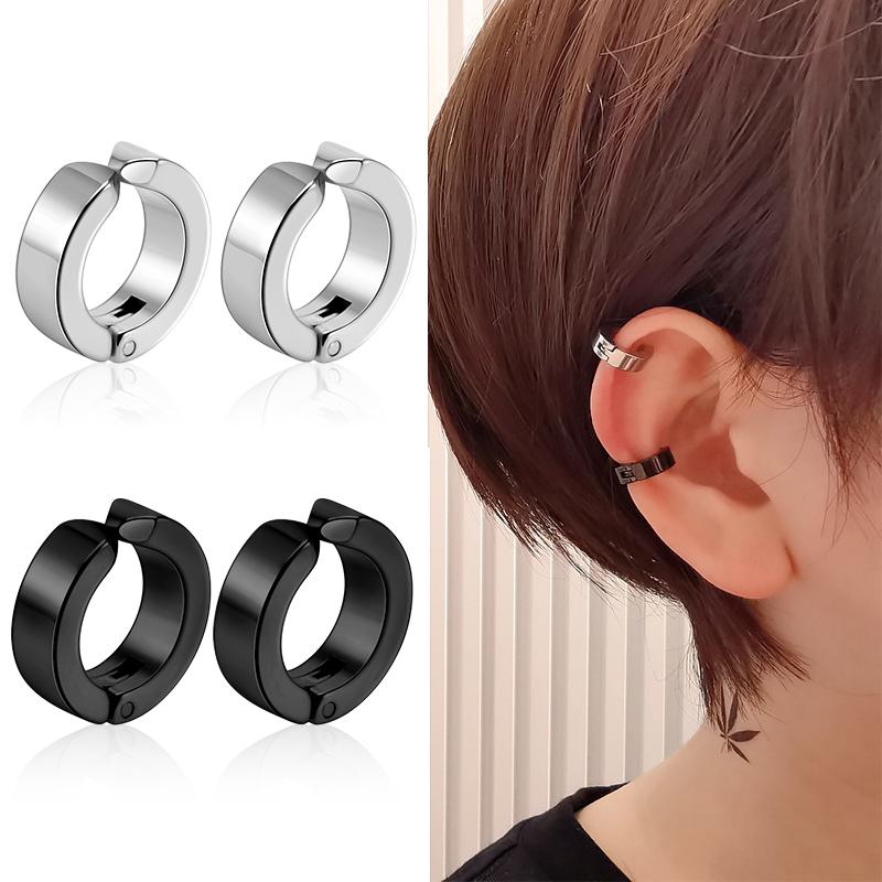 2 Stück klassische koreanische Punk-Ohrclip-Ohrringe aus Edelstahl für Männer und Frauen, schwarz, ohne durchbohrte gefälschte Ohrkreise, neuer Pop-Schmuck