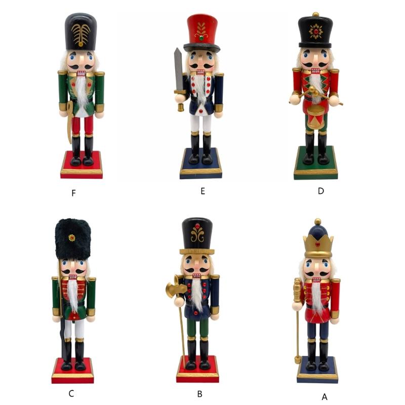 King Soldier Shape Figurine Wood Decorations for Office Unique Desktops Ornament