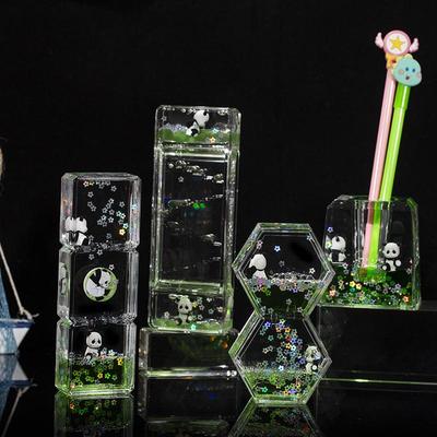 Acrylic Panda Liquid Hourglass: Quicksand Desktop Decoration & Children's Birthday Gift