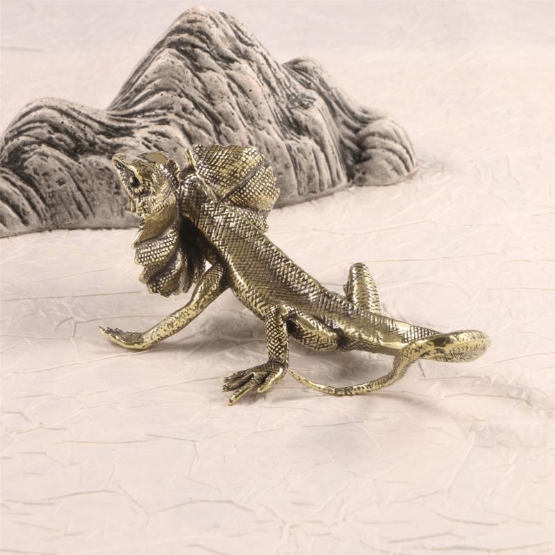 Antique fashion Large Metal Animal Sculpture Handmade Home Display Art Piece For Living Space Work Zone Presentation