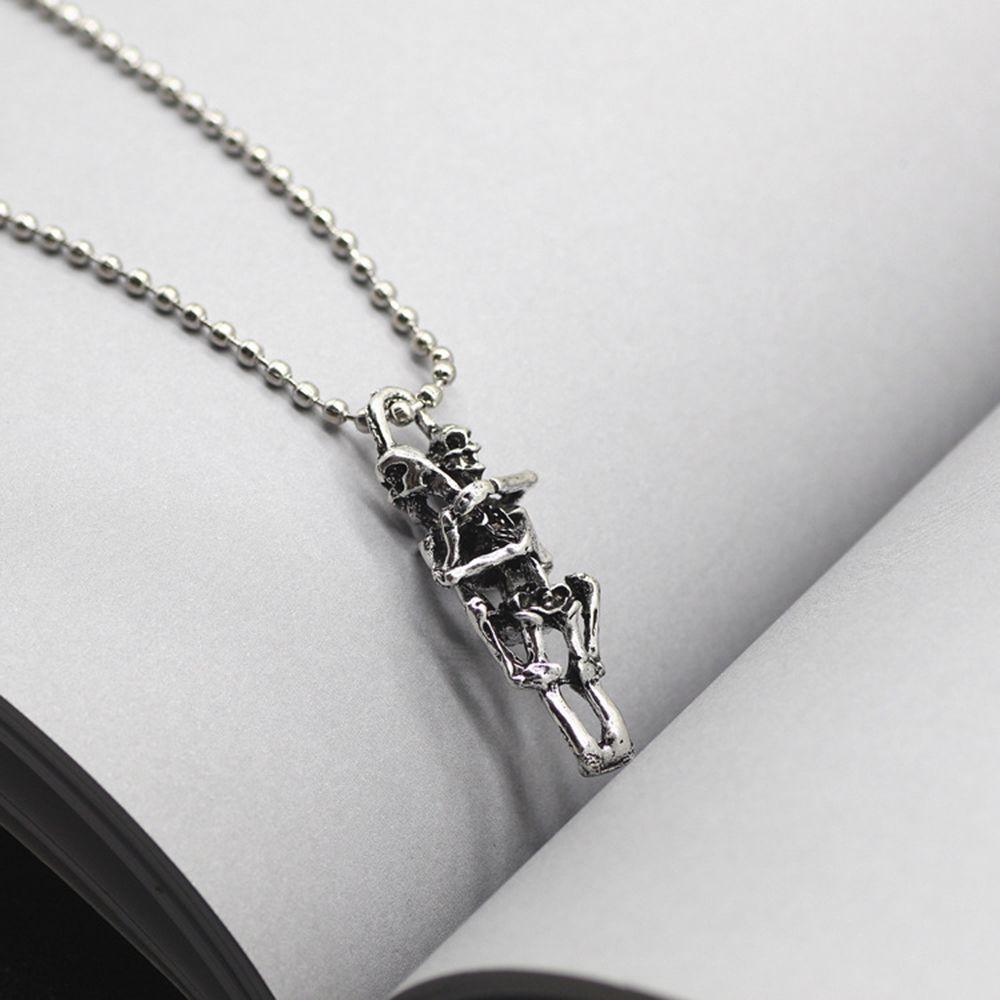 Skeleton Hugging Fashion Jewelry Cross Double Skeleton Skull Stainless Steel Skull Pendant Necklace