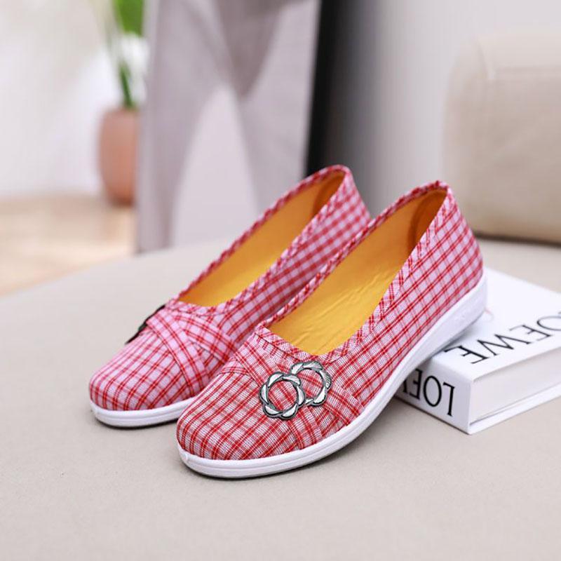 Kadın Ayakkabıları Eski Pekin Kumaş Ayakkabılar Orta Yaşlı Düşük Üst Nefes Alabilir Tek Ayakkabılar Kaymaz Rahat Sığ Ağız Anne Ayakkabıları