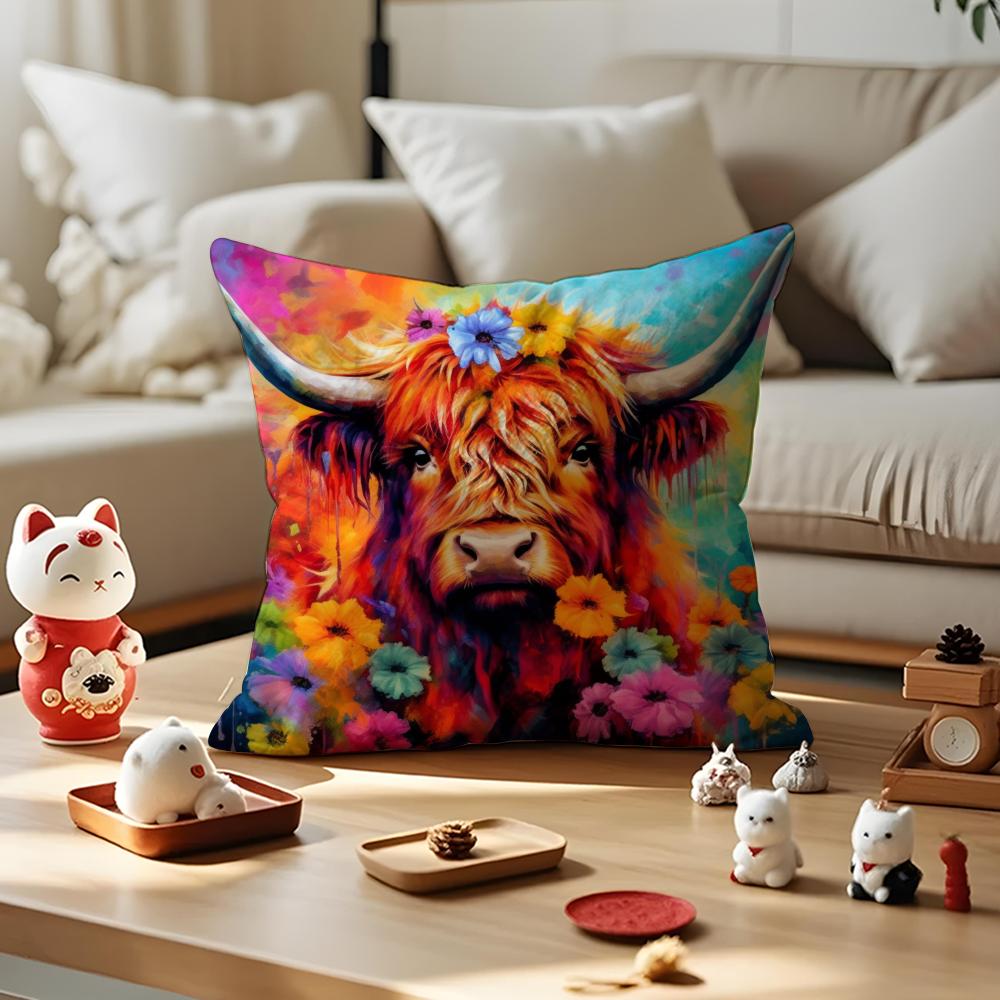 Vibrant Highland Cow Pattern Cushion Cover Silky Short Plush with Invisible Zipper Dustproof Sofa Pillow Cover for Home Decor