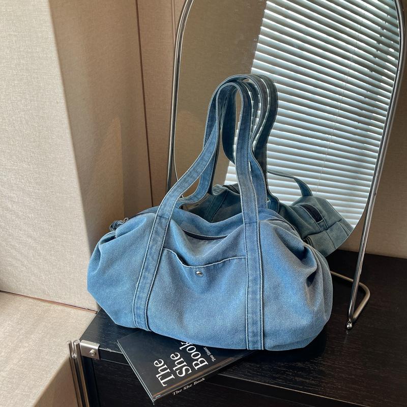 Single-shoulder Bag - Unique Design, Versatile for Daily Commuting and Fitness. Large Capacity Tote Bag. Casually