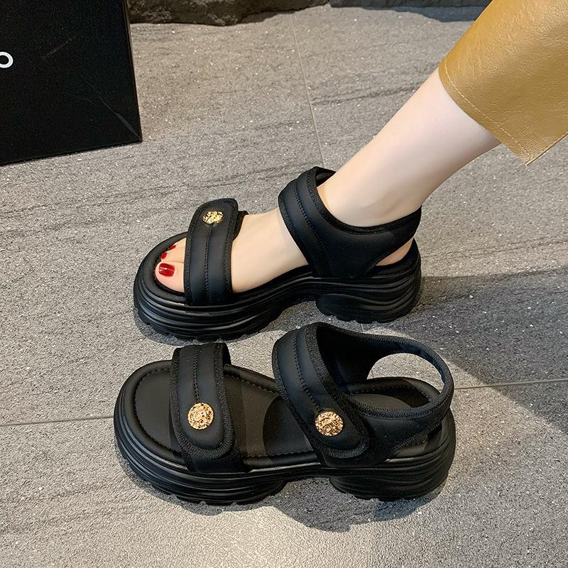 Sports Sandals Women's Spring and Summer New Sponge Cake Platform Beach Casual Versatile Sandals