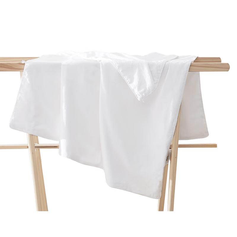 

Ciyun Yunzhimeng 100% Mulberry Silk Quilt 110cm*120cm