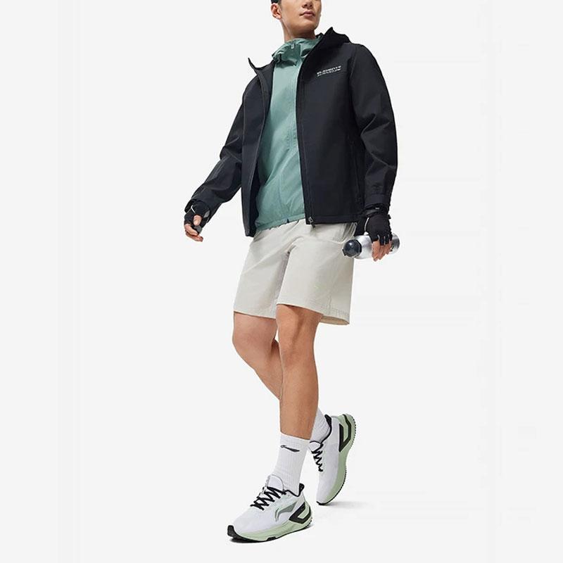 Li Ning Fitness Series Letter Print Hooded Waterproof Breathable Windbreaker Men Outerwear Black AFDU093-1