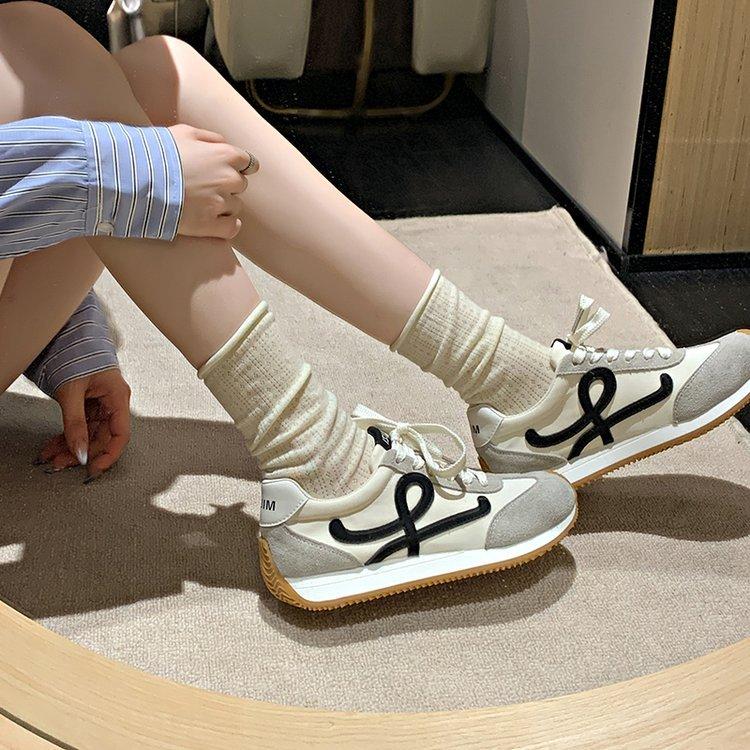 2025 spring and autumn stars of the same style~ German training shoes women's inner height increase crooked wide head casual retro ins tide ca
