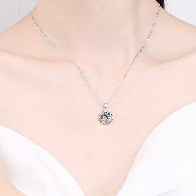 Valódi S925 ezüst nyaklánc 1 karátos moissanite gyémánt esküvői nyaklánc magas platinával bevont ékszer barátnőknek ajándék