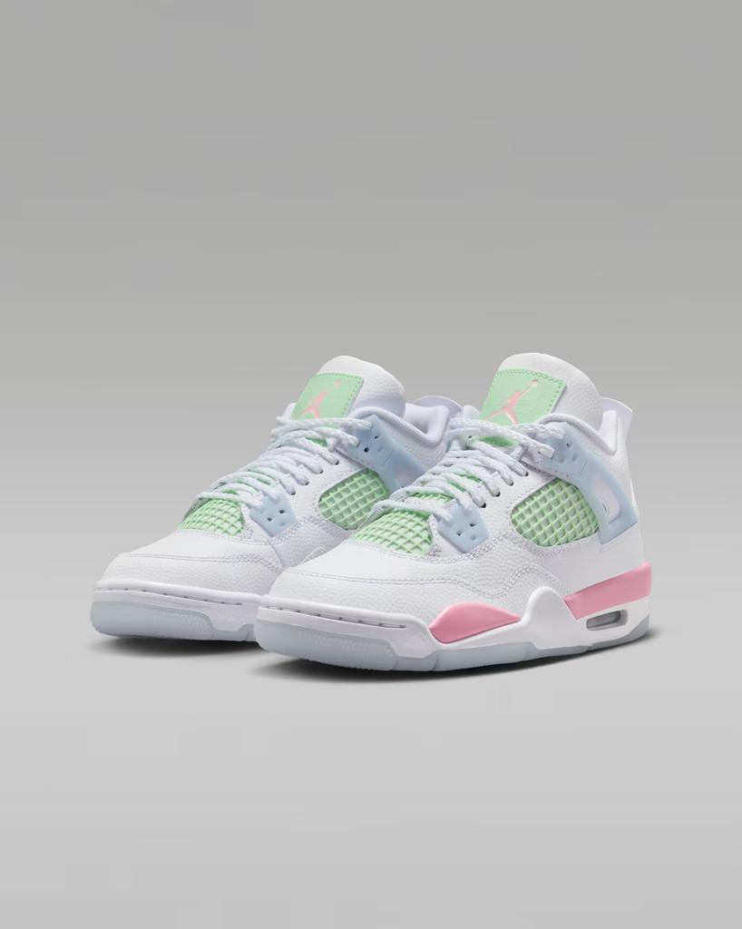 IB7068-100 Nike GS Air Jordan 4 Valentineas Day (2026)