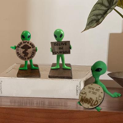 Alien Ornament Engraved Alien Decoration Desktop Ornament with Fine Engraving Design Bedroom Office Decor