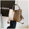 This year's popular retro niche color scheme portable bucket bag women 2025 new commuter shoulder messenger bag
