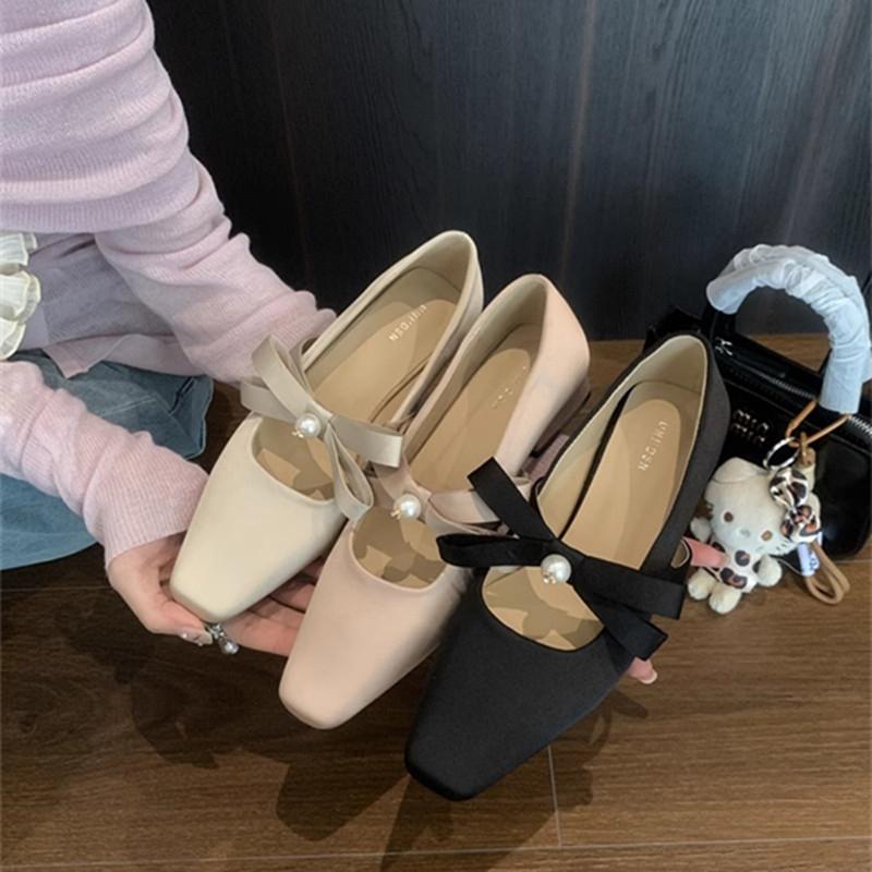 2025 Oversized Square Toe Thick Single Order Shoes with Stylish and Personalized Color Blocking Design On The Upper