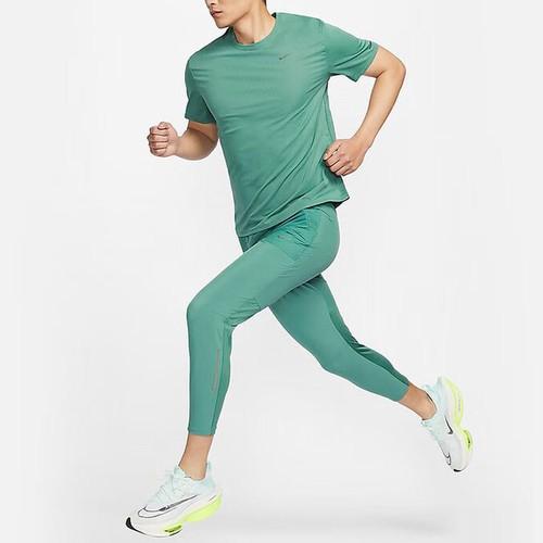 Nike Solid Color Brand Logo Quick-Dry Short Sleeve T-Shirt for Men in Green