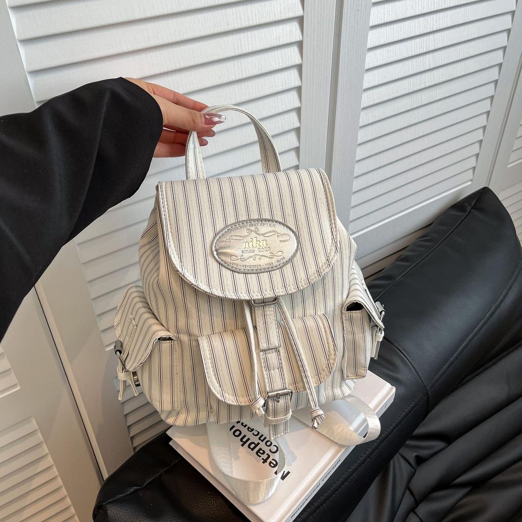 Korean Version of Niche Design Fashion Trend 2025 Summer New Casual Versatile Simple High-end Backpack Backpack