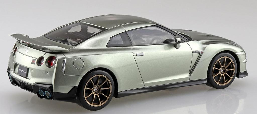 Aoshima Bunka Kyozai Rakupura Snap Kit Nissan R35 NISSAN 2024 Millennium Jade Plastic Model Kit Co., Ltd. 1/32 No.03-MJ GT-R Pre-colored