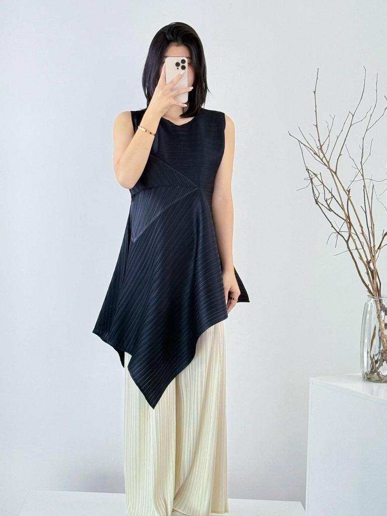 Miyake Pleats PP Irregular Sleeveless Long Dress - Japanese Casual, Waist-Cinched, Slimming, Lightweight Luxury Fashion.