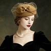 Francouzský retro britský klobouk dámský podzimní a zimní temperament tisíc zlatý klobouk módní síťovaný klobouk s mašlí elegantní klobouk letušky