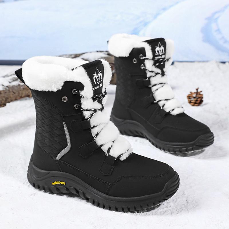 Winter New Outdoor Snow Boots Women's Medium Tube Piled Thickened High-top Large Cotton Shoes Outdoor Cotton Boots