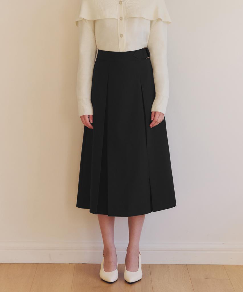 Zero Street Belted Pleated Skirt / Black